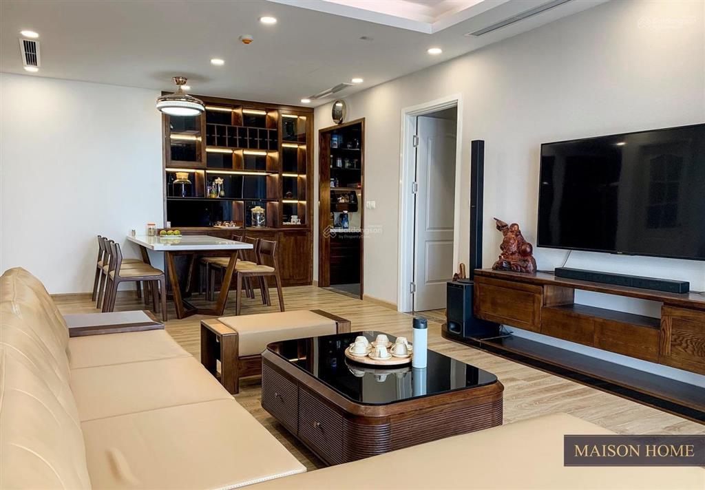Căn hộ hoa hậu 2 ngủ central point, 219 trung kính. giá 6,5 tỷ dt 70m2 và 2 vs.  0978 965 ***