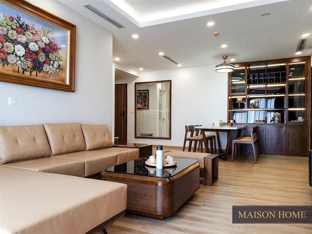 Căn hộ hoa hậu 2 ngủ central point, 219 trung kính. giá 6,5 tỷ dt 70m2 và 2 vs.  0978 965 ***