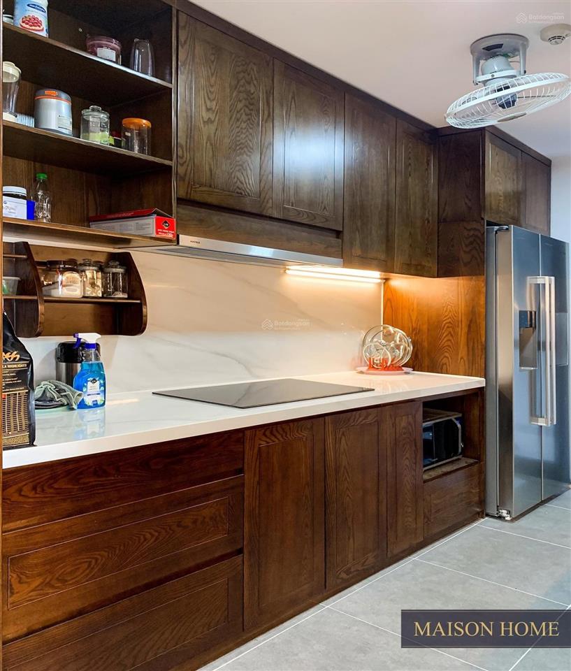 Căn hộ hoa hậu 2 ngủ central point, 219 trung kính. giá 6,5 tỷ dt 70m2 và 2 vs.  0978 965 ***