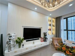 Chính chủ bán căn hộ star tower, diện tích 90m2, 3pn2wc, full nội thất, giá 6,6 tỷ
