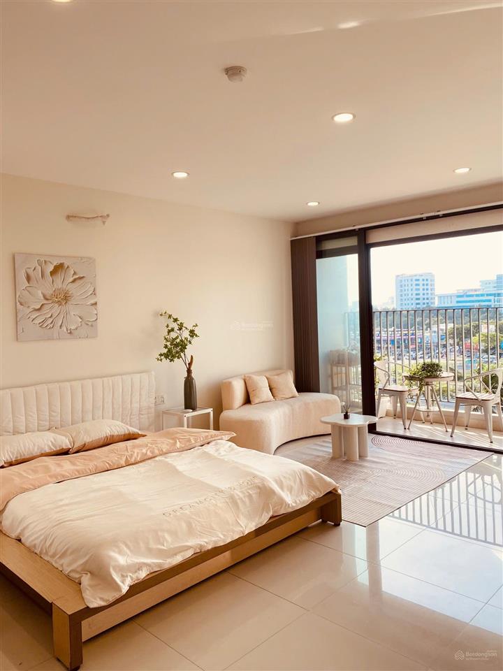 Cc bán căn hộ lavida plus giá chỉ 2,4 tỷ, đang có hợp đồng thuê 10tr/tháng