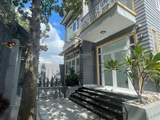 Bán biệt thự liên phường 10x20m, có hầm, hoàn công