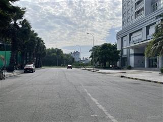 Bán nhà đẹp đường 30m phường tam bình thủ đức