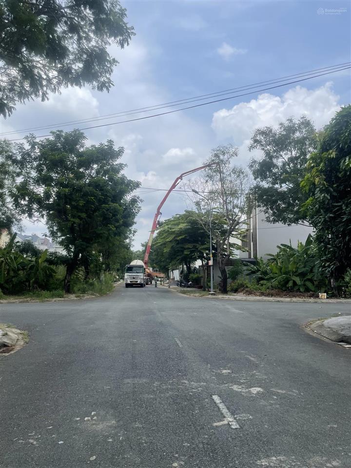 Bán nhiều nền hưng phú liên phường, giá từ 8,5 tỷ  0918 290 ***