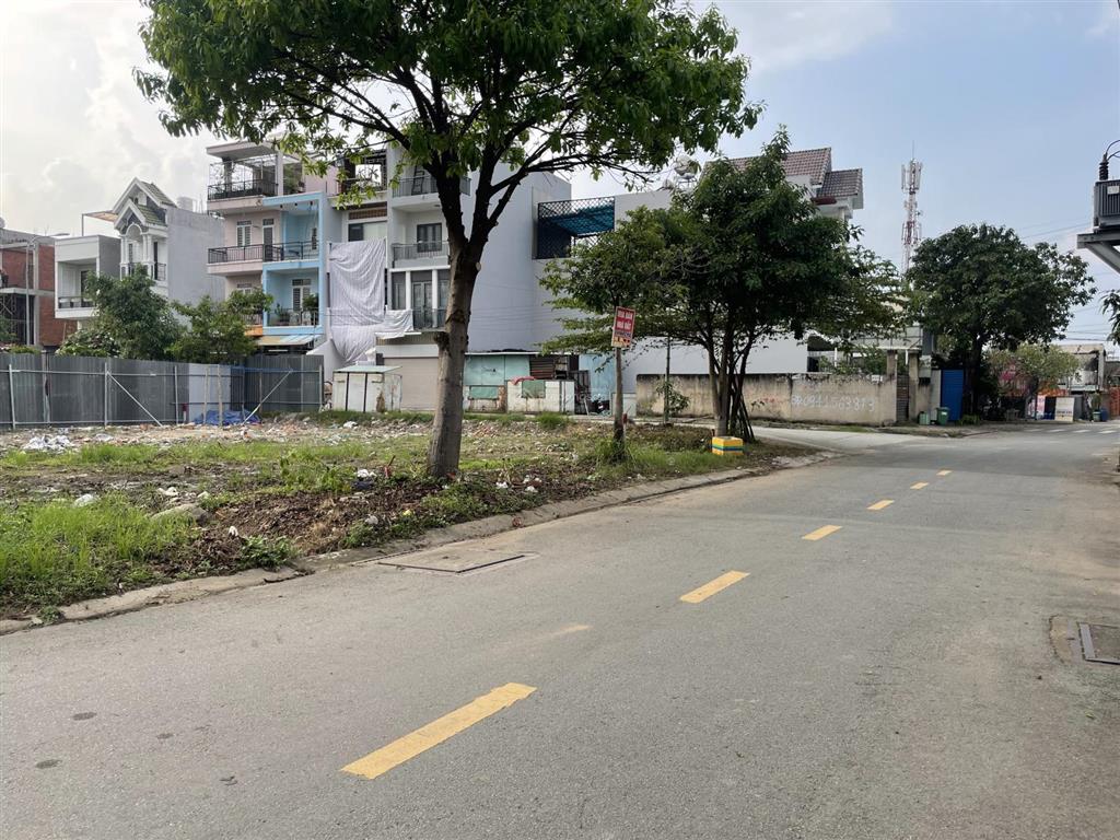 Hiếm có, lô đất 3 mặt tiền gần 450m² 3 mặt tiền giá 31 tỷ tl,  0918 290 ***