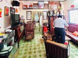 Gấp bán giảm 2 tỷ! bán đất tặng nhà c4 140m2  ngang hiếm "7m" ngay bv gia định  chỉ "106tr/m2"