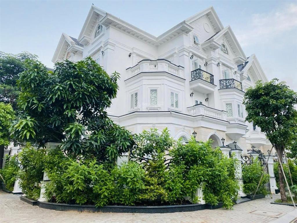 Gấp định cư "26 tỷ giảm về 21.9 tỷ" (quá rẻ chỉ 97tr/m2)  bán nhanh villa 3 tầng 225m2 (13m x 18m)