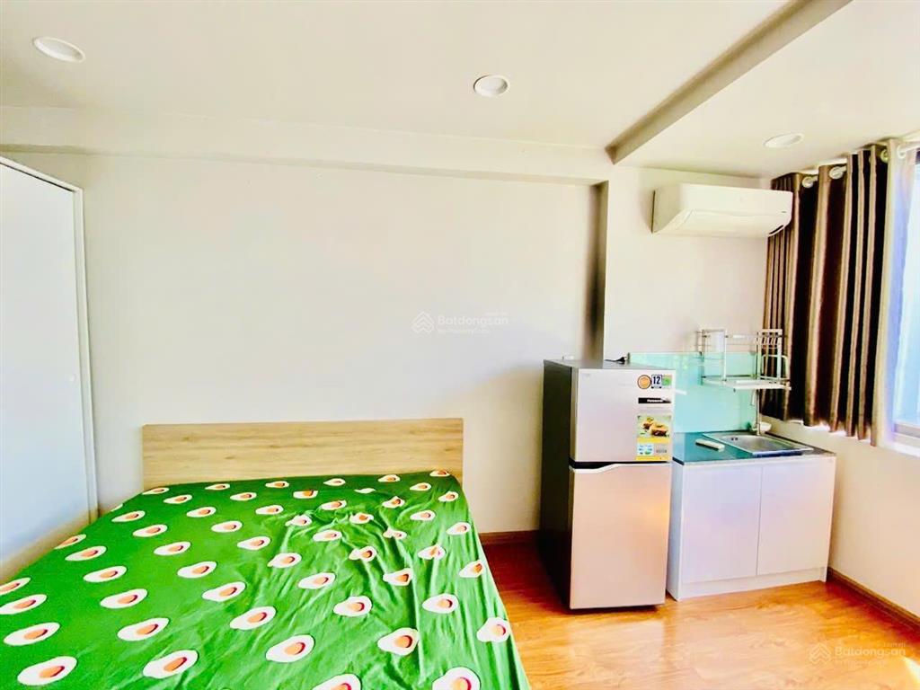 Khan hiếm nguyễn cửu vân p.17  bán toà nhà chdv 5 tầng 170m2 (7m x 28m)  dòng tiền 1.3 tỷ/năm