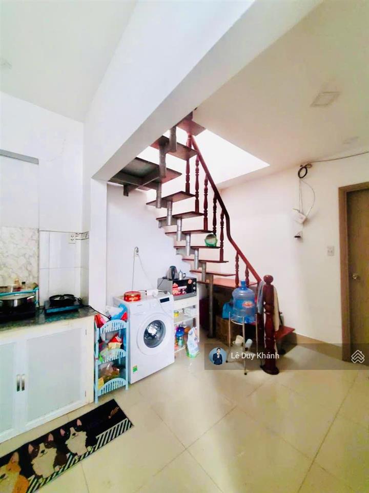 Gấp bán 25 tỷ giảm về 22,9 tỷ (chỉ 114tr/m2)  bán chdv 2 tầng 200m2 (7m x 32m)  ngay hàng xanh