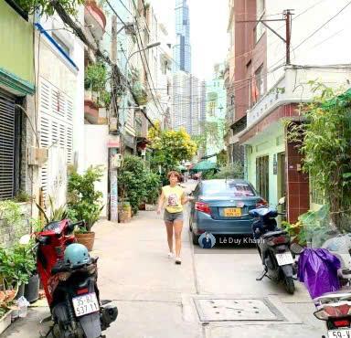 Gấp bán 25 tỷ giảm về 22,9 tỷ (chỉ 114tr/m2)  bán chdv 2 tầng 200m2 (7m x 32m)  ngay hàng xanh