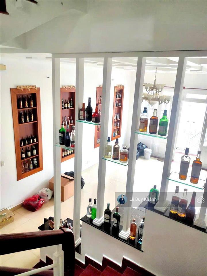 Gấp định cư "17 tỷ giảm về 14.9 tỷ"  bán nhanh chdv 5 tầng 104m2  hẻm xe hơi dòng tiền 600tr/năm