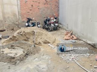 Ngộp "13.5 tỷ giảm về 10.9 tỷ" (chỉ ~100tr/m2)  bán nhanh lô đất đẹp (4.2m x 26m)  hẻm 7m d5