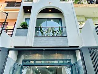 Bán nhà ở đường vĩnh hội, phường 4, quận 4