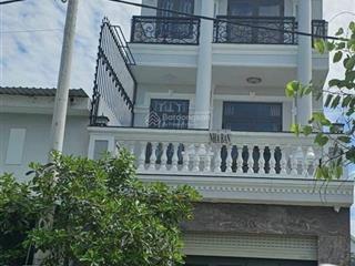 Bán nhà ở đường hoàng diệu, phường 8, quận 4, giá 2 tỷ 400 triệu