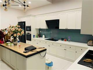 Cho thuê nhà kdc làng đại học acb phước kiển  full nt cao cấp. giá 15tr  50tr.  0878 783 ***