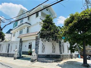 Phòng lớn từ 25m2 đến 30m2 và 40m2  giáp q7 full nội thất wc khép kín .giá chỉ từ 4tr/ tháng