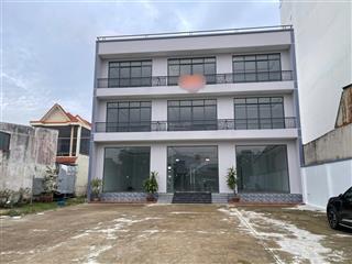 Cho thuê tòa nhà vp mặt tiền lê văn lương, xã phước kiển, nhà bè  giá 75tr/tháng