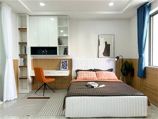 Cho thuê căn hộ tách bếp 1 phòng ngủ nội thất cao cấp ngay chợ hoa hồ thị kỷ quận 10  thang máy