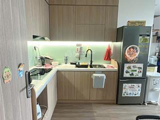 Cho thuê nhanh 2pn+,2wc 63m hướng đông nam mát mẻ 13tr/tháng tại vinhomes smart city