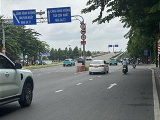 Biệt thự siêu đẹp khu sân bay tân sơn nhất. p2  tân bình . 7 x 18 . 1 trệt 3 lầu + 1 tum. giá 35ty