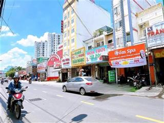 Mtkd tân kỳ tân quý. p tân sơn nhì. hcm
dt  5.4 x 28. công nhận 142 m2
1 trệt  2 lầu, giá 18.5 tỷ