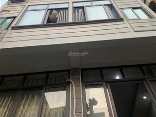 Bán gấp tòa căn hộ dịch vụ quận hai bà trưng 21 phòng khép kín dòng tiền hơn 100tr hơn 20 tỷ