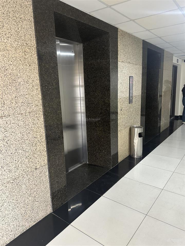 Bán gấp căn góc 3 ngủ 120m2 yên hoà, cầu giấy, giá đầu tư tiện ích bạt ngàn