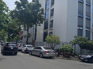 Bán gấp liền kề văn phú  đường 20m  kinh doanh dòng tiền ổn định, vị trí đẹp, dt 70m2, chỉ 18 tỷ