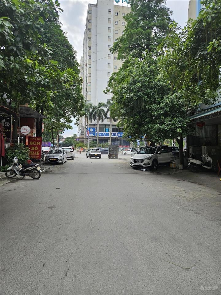 Chính chủ gửi bán mảnh đất đấu giá man bồi gốc gănghướng mát, không lỗi dt 51mmt5 m,nhỉnh 13 tỷ