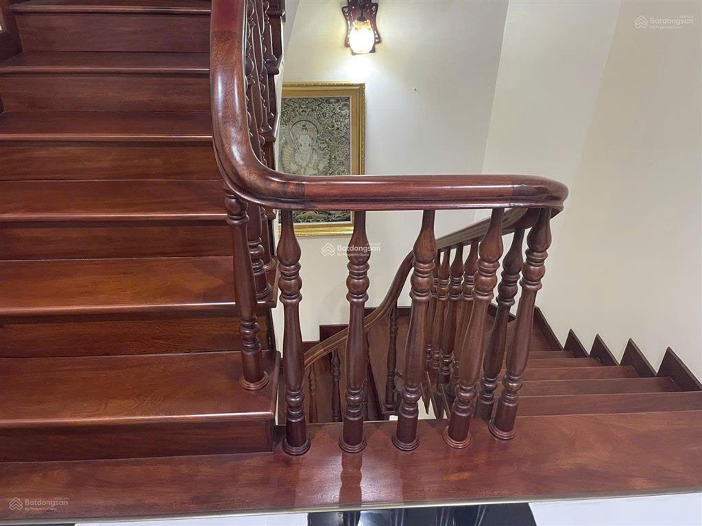 Chính chủ gửi bán gấp lk văn phú, ngay tháp đồng hồ, nhà hoàn thiện đẹp, dt 90m2  5t, nhỉnh 19 tỷ