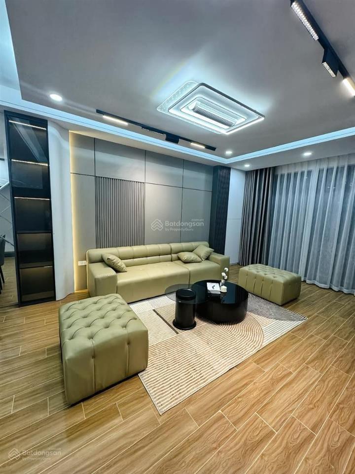 Chính chủ gửi bán nhà phân lô, dt 50m2  7 tầng, thang máy, tặng full nội thất xịn,nhỉnh 19 tỷ