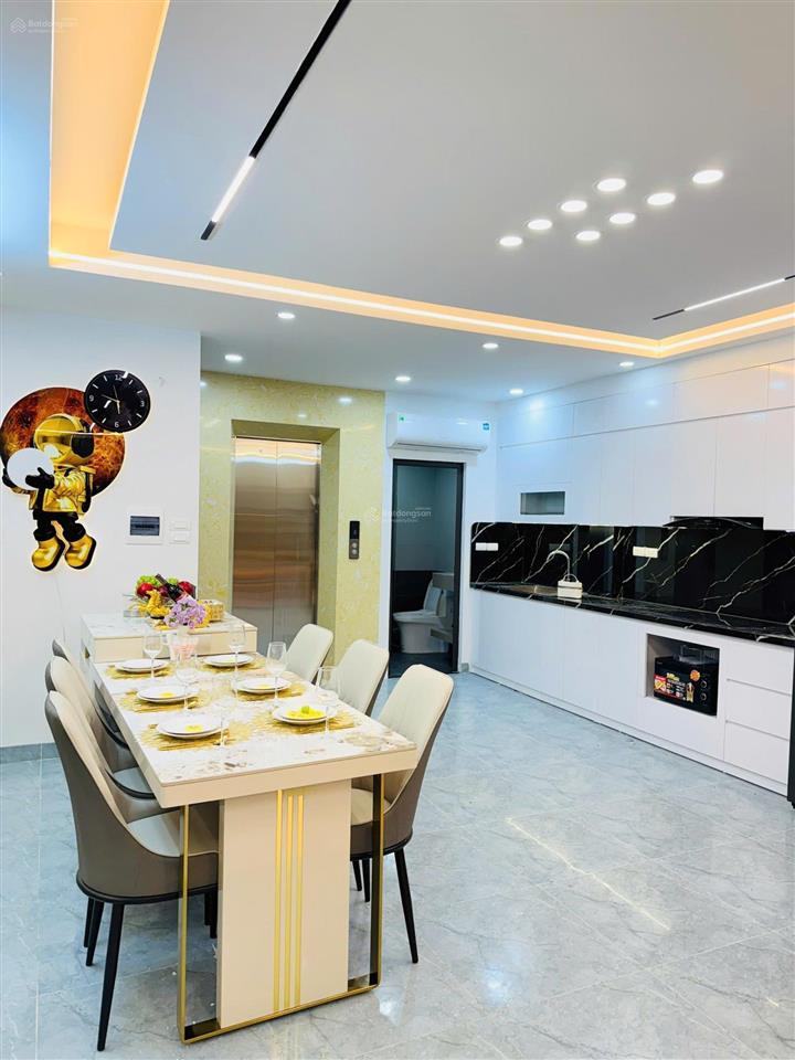 Chính chủ gửi bán nhà phân lô vạn phúc, dt 50m2  7t, thang máy, tặng full nội thất xịn, nhỉnh 21tỷ