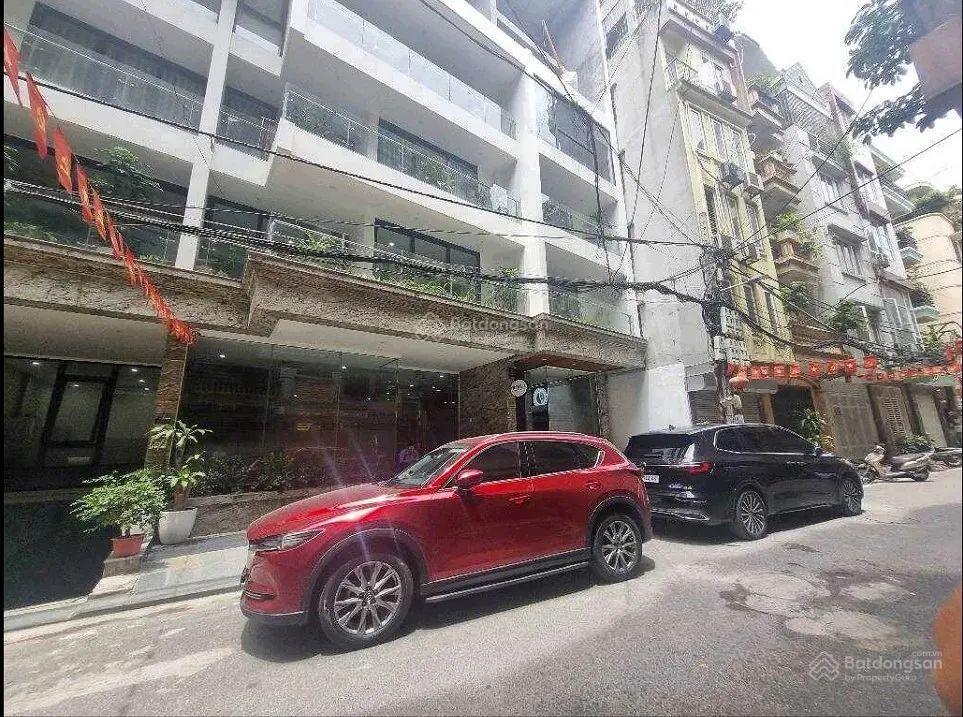 Lạc long quân bán nhà cấp 4 ô tô tránh dt 120m2 x mt 6,5m giá 40 tỷ