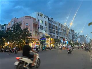 Mặt tiền tạ quang bửu 4x20m nhà mới 4 tầng 6pn vị trí vip kinh doanh gần parc mall