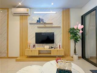 Cần bán căn 1 ngủ lớn, 46 m2, full đồ đẹp, ban công hướng tây giá 1.5 tỷ. 0965 868 ***