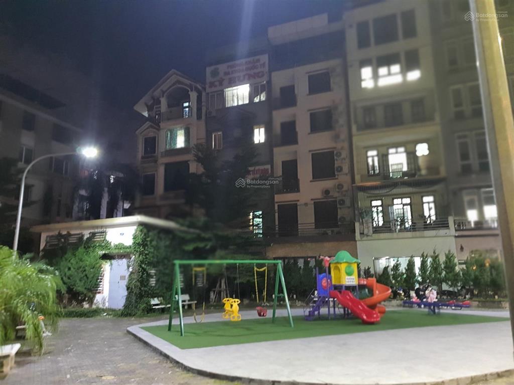 Mặt phố trung kính, ngay kđt trung yên 5 tầng  0903 892 ***