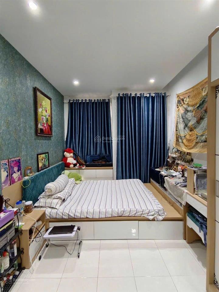 Nhà 4 tầng 3pn tô hiến thành nhỉnh 5tỷ