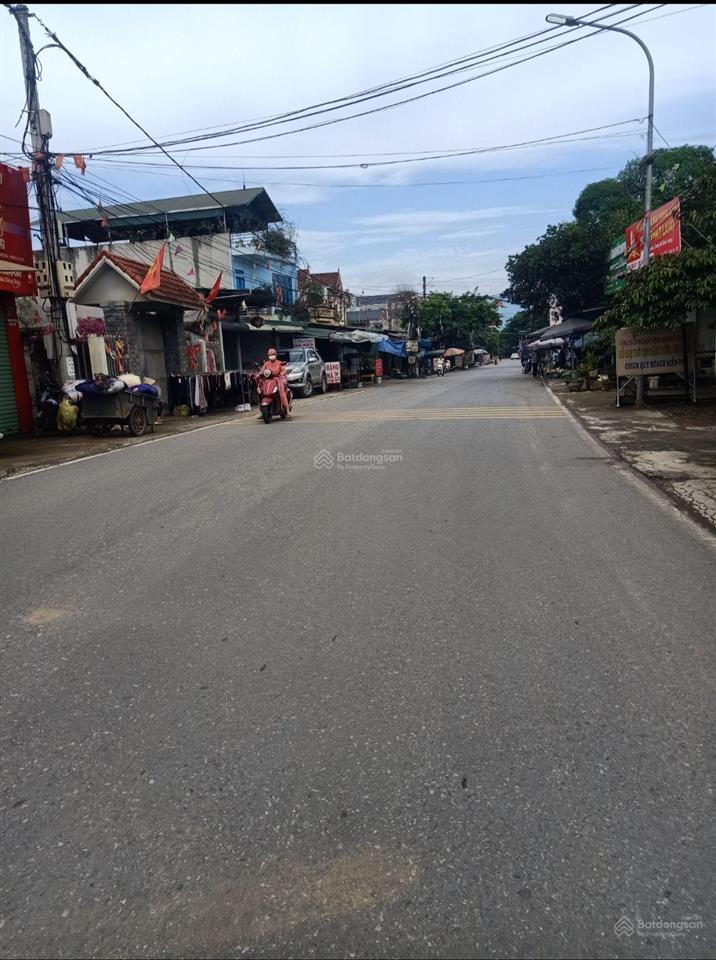 Chính chủ bán đất đẹp! gần trung tâm xã hòa thạch quốc oai hà nội. dt 256,5m2 tc 100m giá 4,1 tỷ