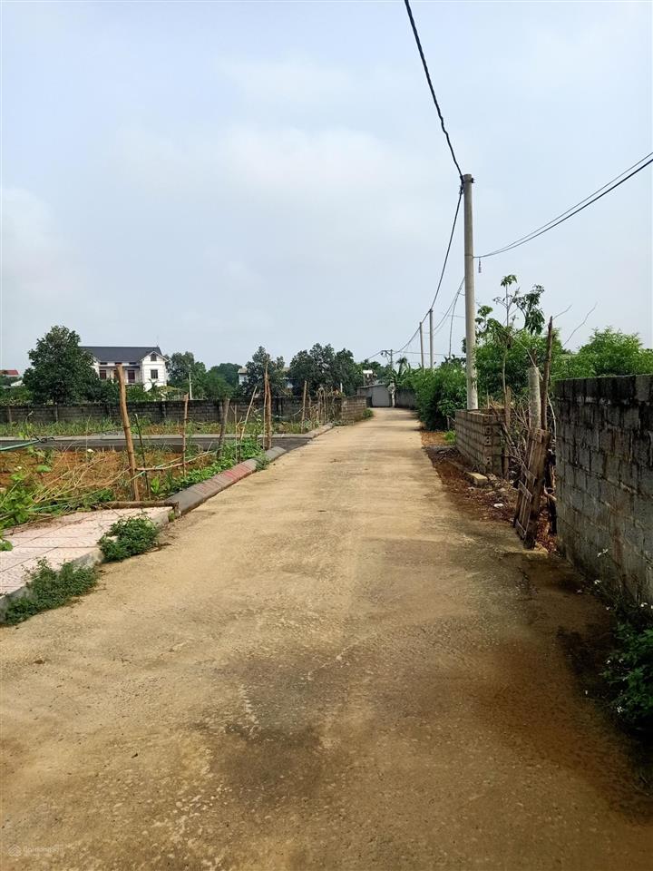 Chính chủ bán lô đất đẹp full thổ cư hòa thạch quốc oai hn, dt 166,6m2, mt 5,28m, giá chỉ 3,5 tỷ