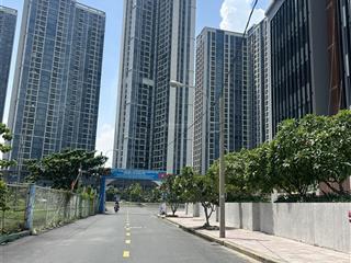 Quận 7, bán nhà dt 125m2, ngang 6m2, gần trường đh tài chính marketing  giá 12tỷ3