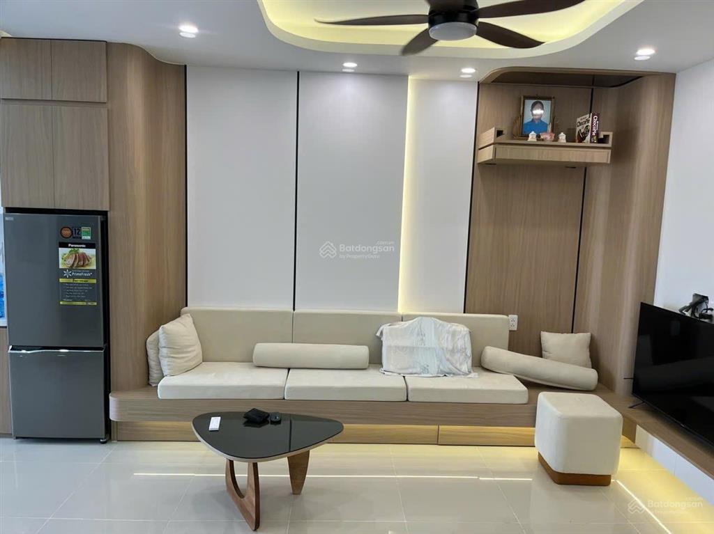 Bán căn hộ 47m2 ct2 vcn phước hải đầy đủ nội thất giá 2 tỷ 330, sổ hồng trao tay.