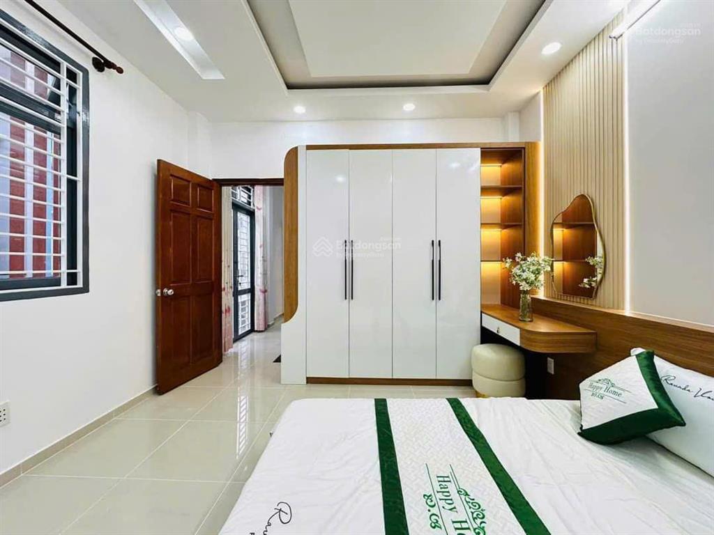 Hxh q3  khu vip hồ biểu chánh  4 tầng, 4x17  cam kết chuẩn 100%