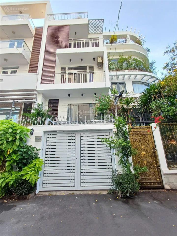 Hẻm 8m, sát q1  khu vip phan xích long  4 tầng, 5x15m  cho thuê 50tr/tháng