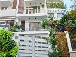 Hẻm 8m, sát q1  khu vip phan xích long  4 tầng, 5x15m  cho thuê 50tr/tháng