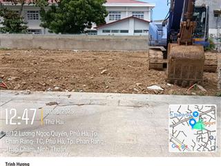 Cần bán lô góc mặt tiền 8,5m2 sẵn sổ, không ép tiến độ xây dựng ngay tttp phan rang.
