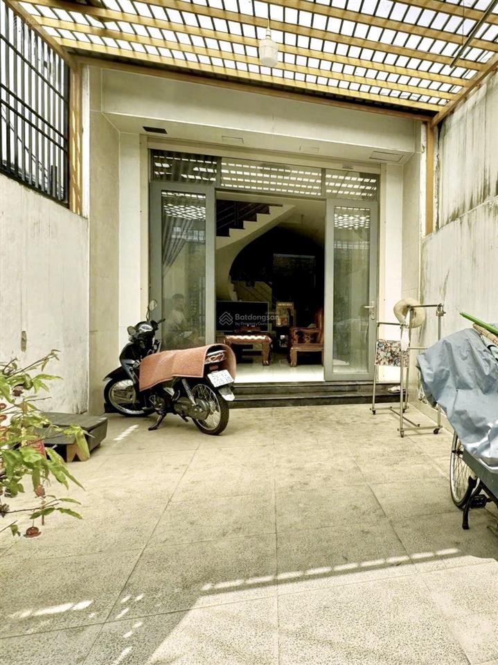 Hẻm xe tải  gần mt quang trung  86m2  4 tầng  giáp tân bình, nhà ga t3