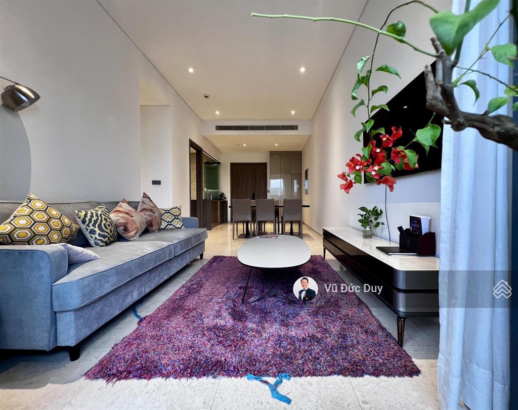 Bán 3pn the marq trục best seller, tầng cao, view sông. ban công đông nam, nhà đẹp. giá bán 23.9 tỷ