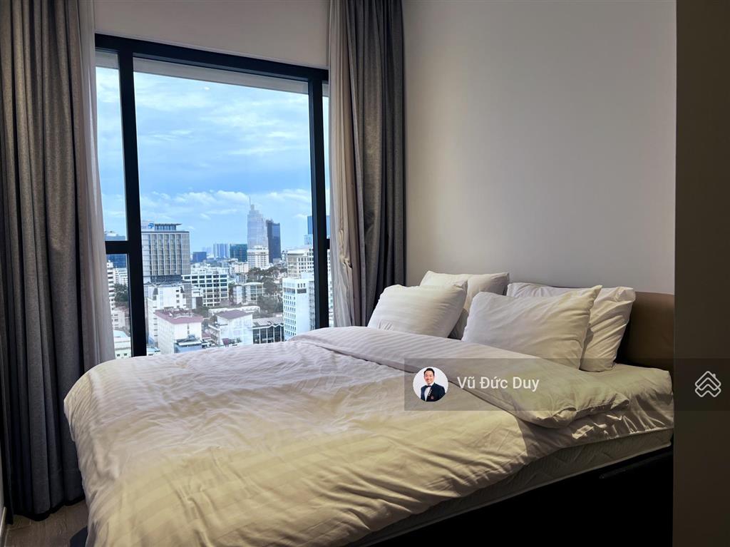 Bán 3pn the marq trục best seller, tầng cao, view sông. ban công đông nam, nhà đẹp. giá bán 23.9 tỷ