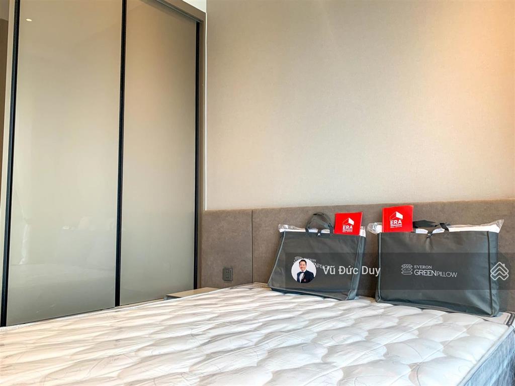 Cho thuê 2pn the marq quận 1, mới 100%, giường rộng trần cao, view lm81, vị trí trung tâm, full đẹp