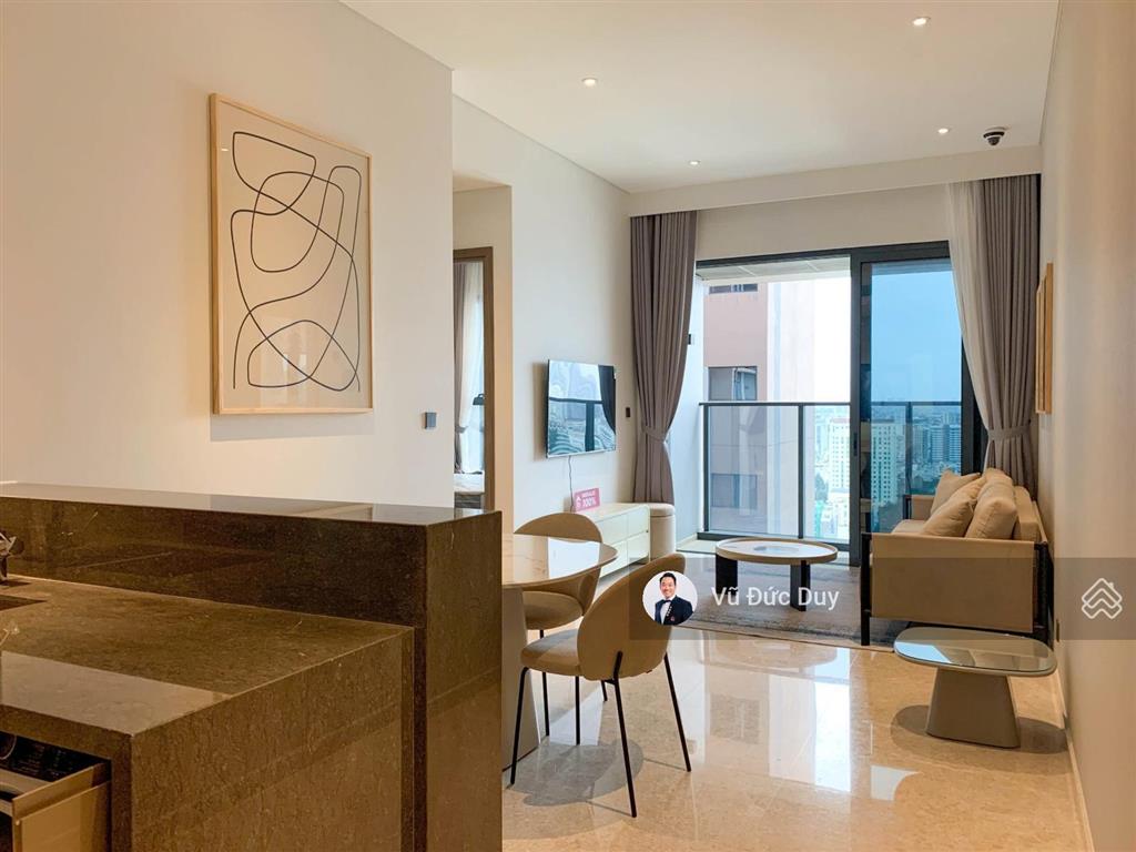 Cho thuê 2pn the marq quận 1, mới 100%, giường rộng trần cao, view lm81, vị trí trung tâm, full đẹp